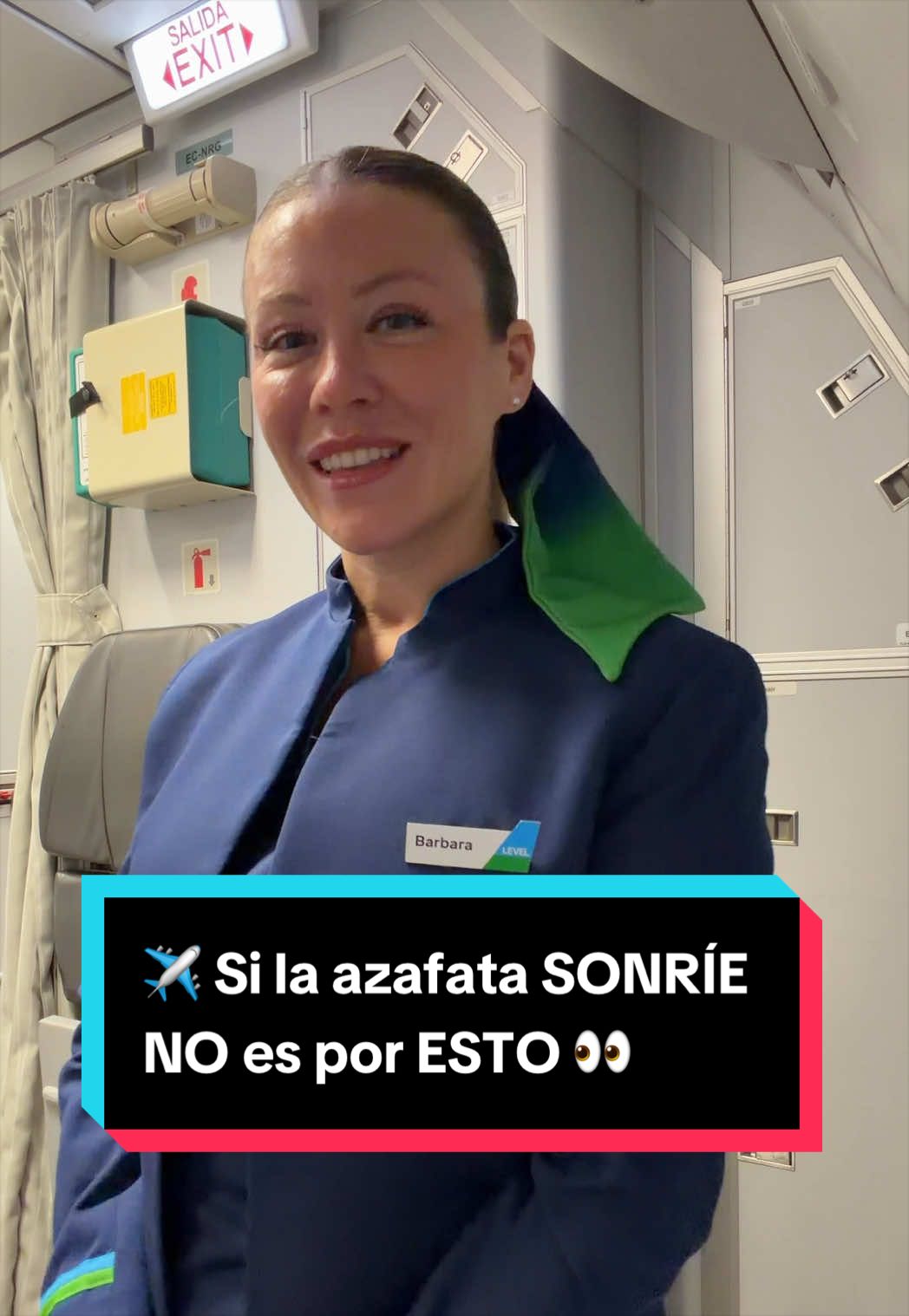 @Barbiebac La Azafata