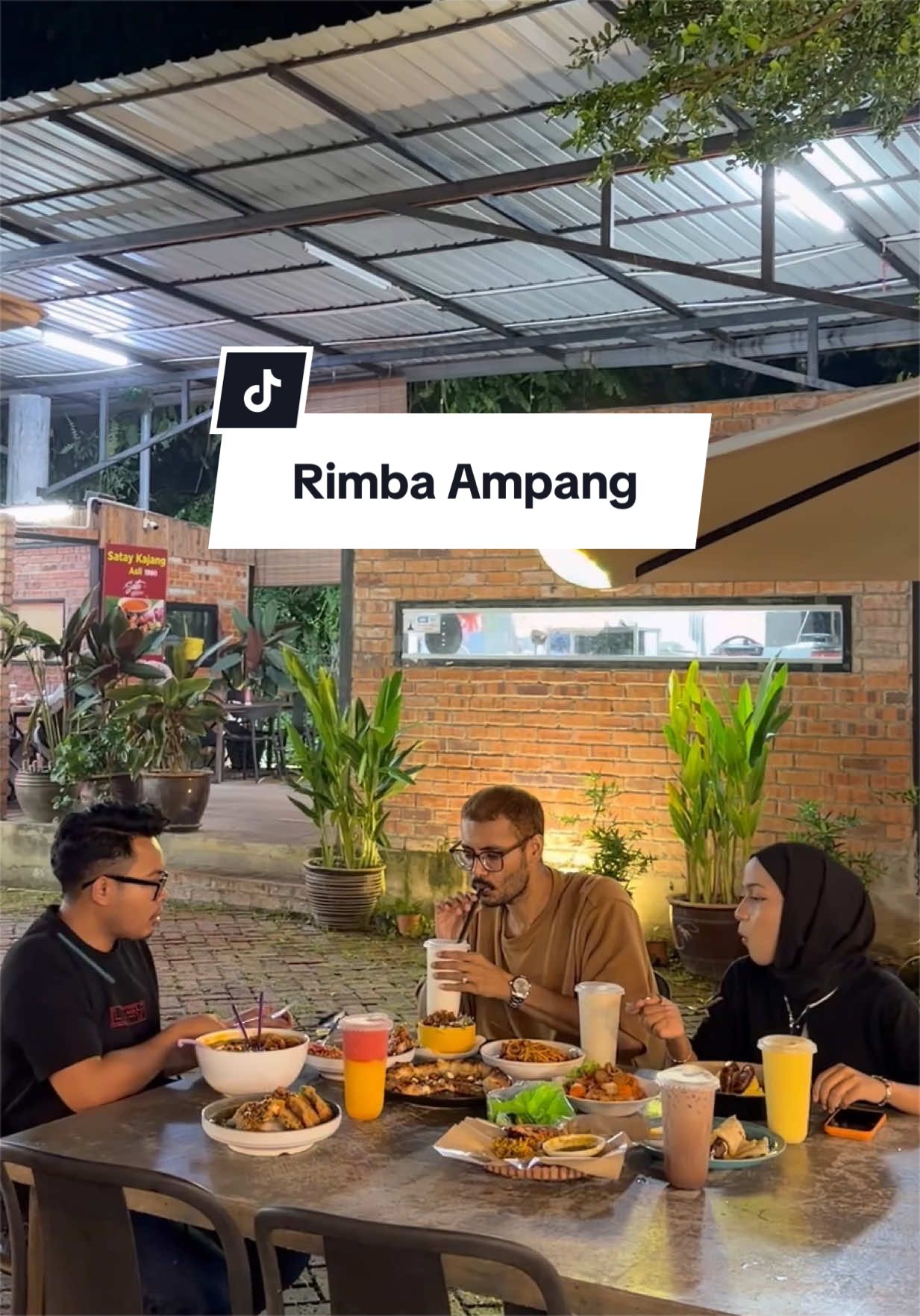 @Jomkita