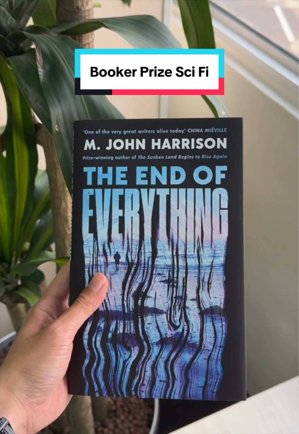 @DefinitelyBooks