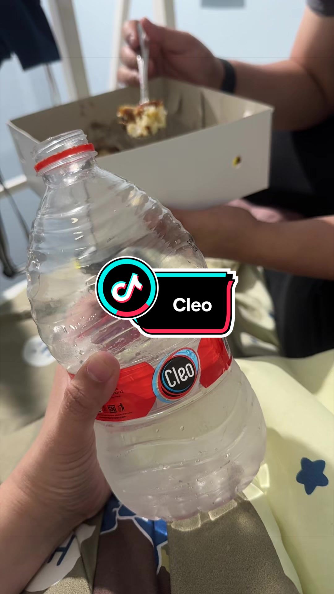 @Icabeee_
