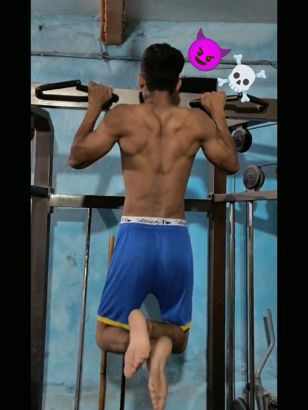 @sleeper bodybuilder 🤫