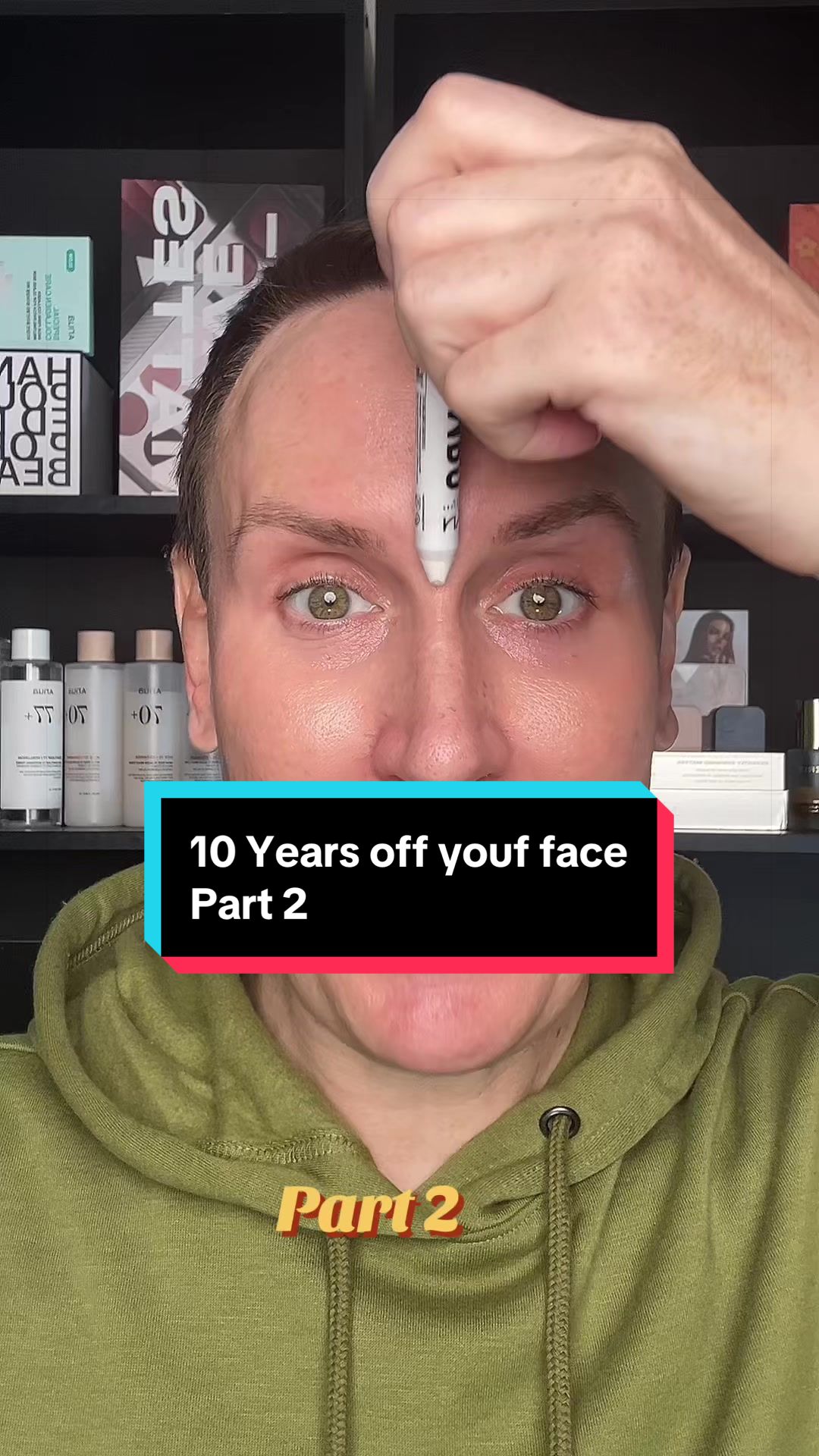 @Mister.makeupartist (Trevor)