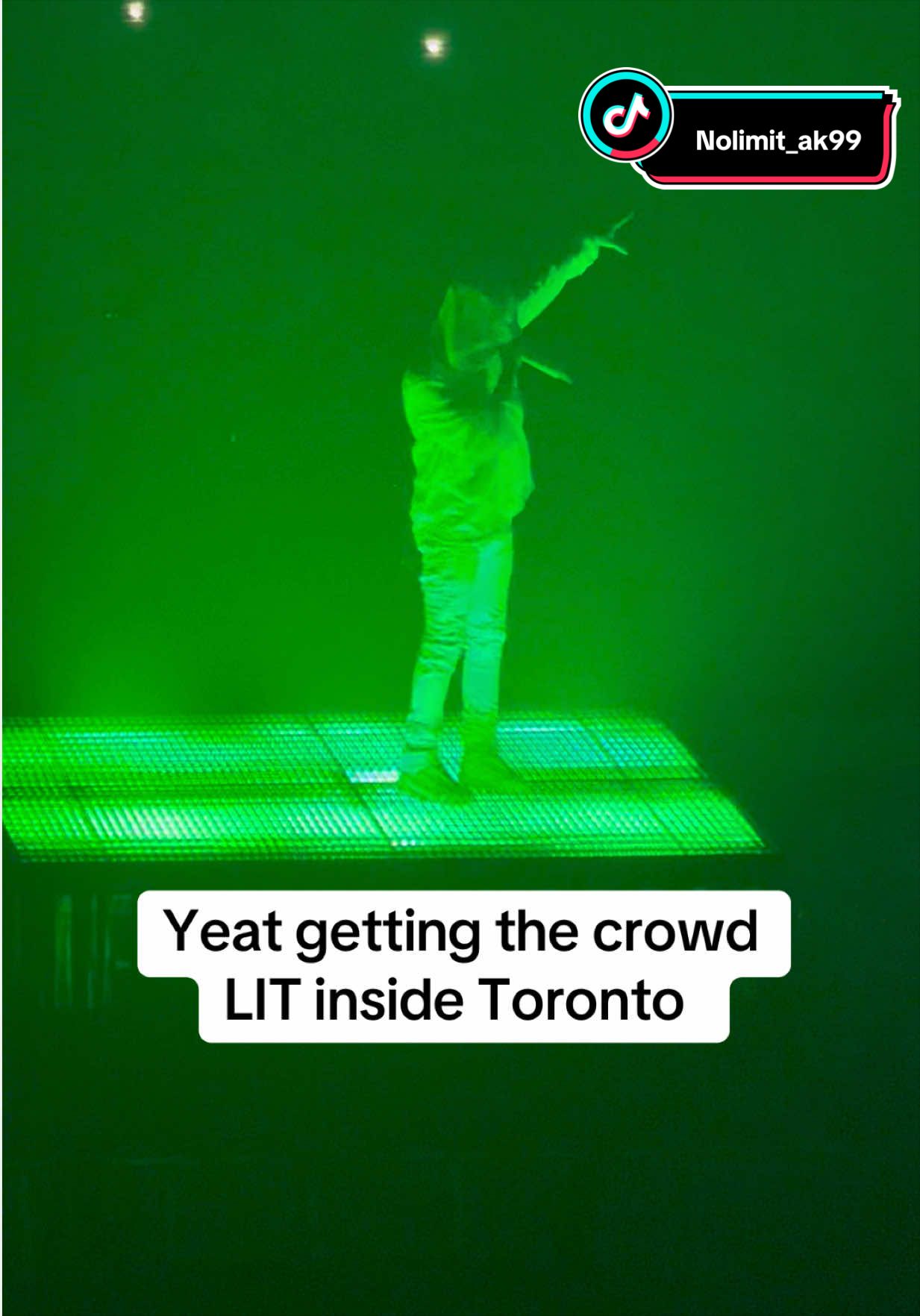 @AK🎱💫