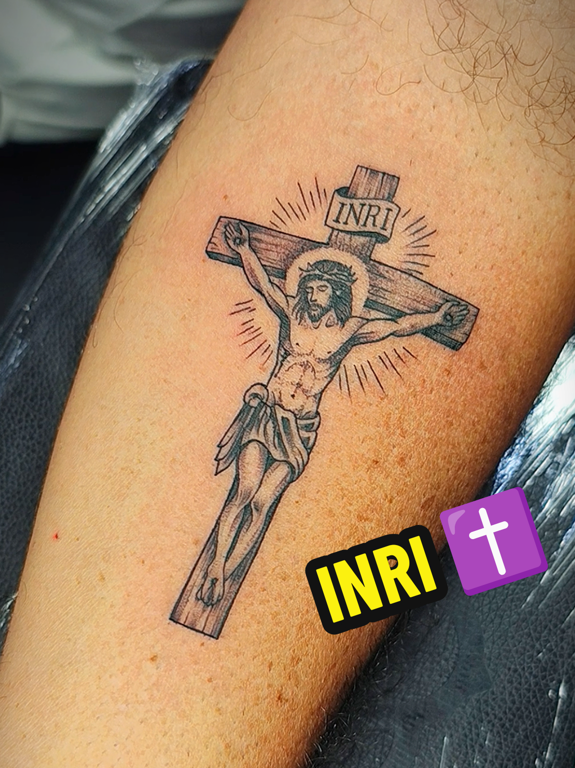 @R O B I N' I N K