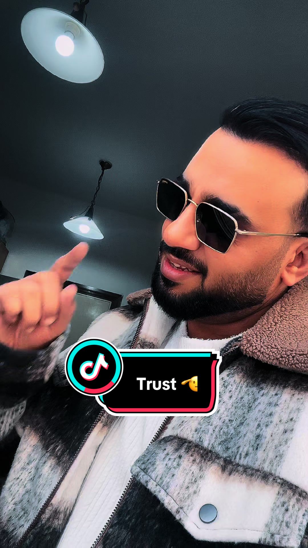 @Malik Fakhir