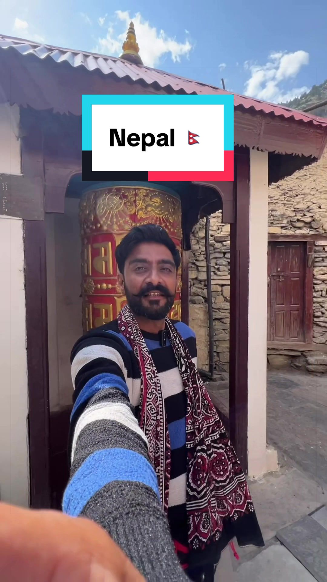 @Saroop Khatri 🕉️🇵🇰