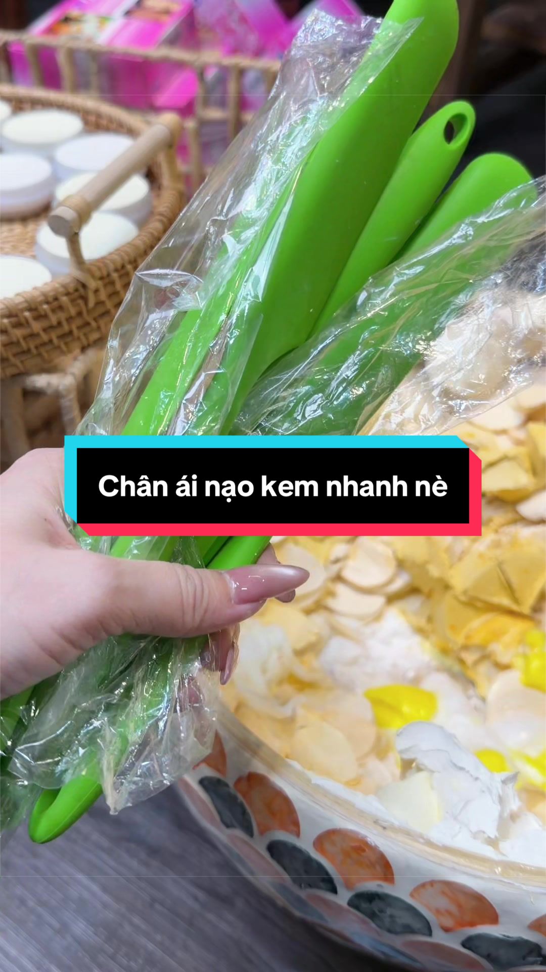 @Bà Tám Da Dẻ