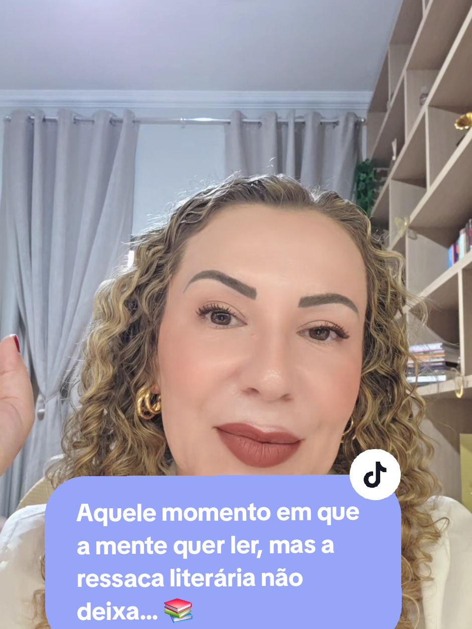@Paty Literária
