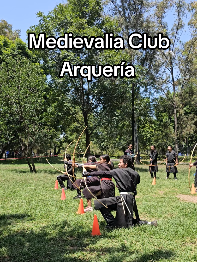 @Medievalia Club