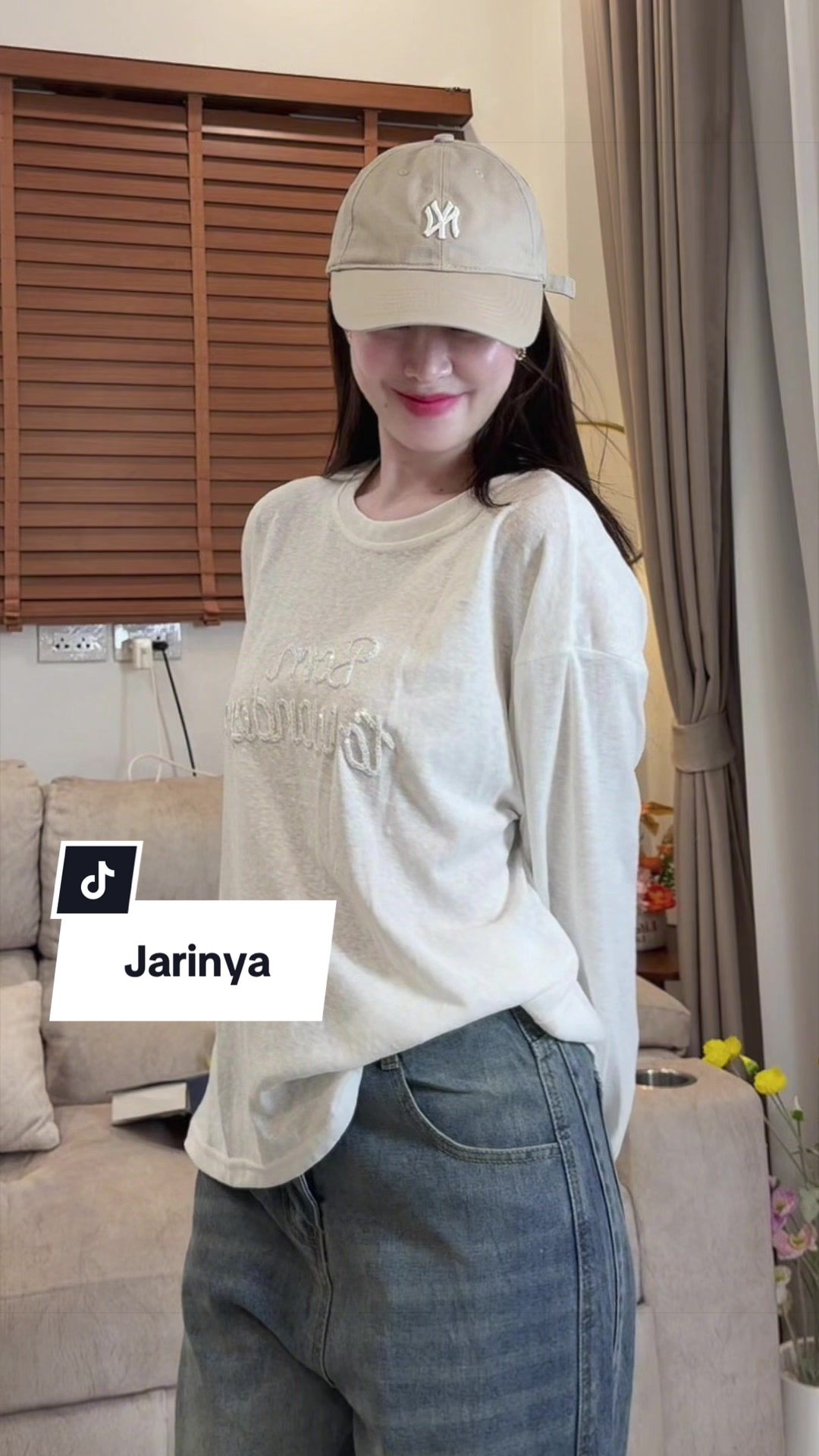 @พลอยนิส