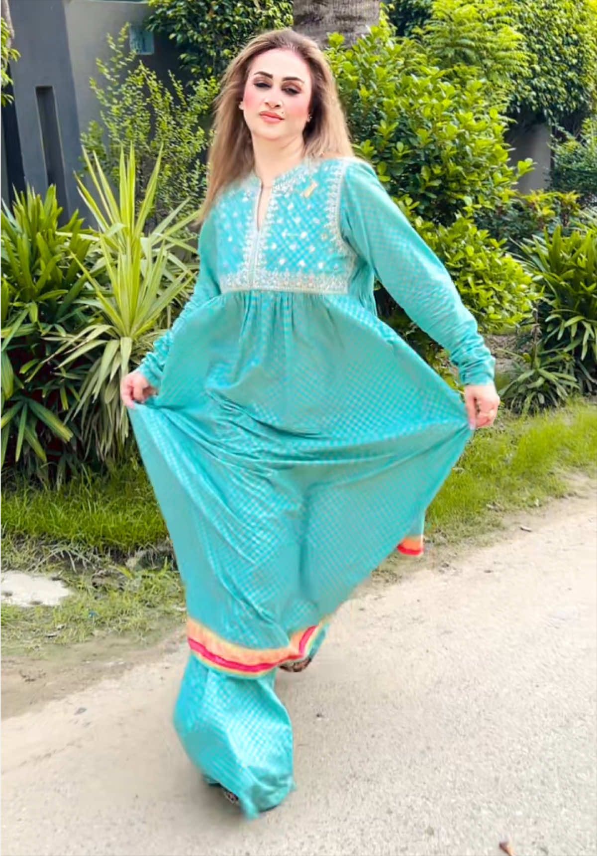 @Honey Shahzadi