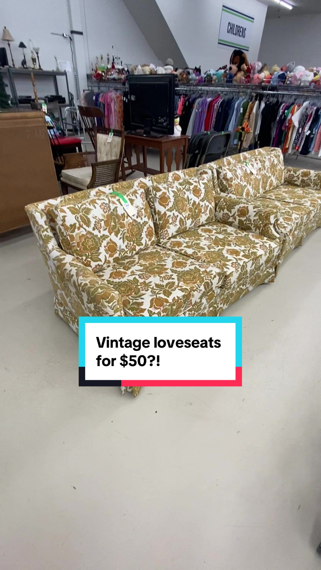 @thriftingwithconnie