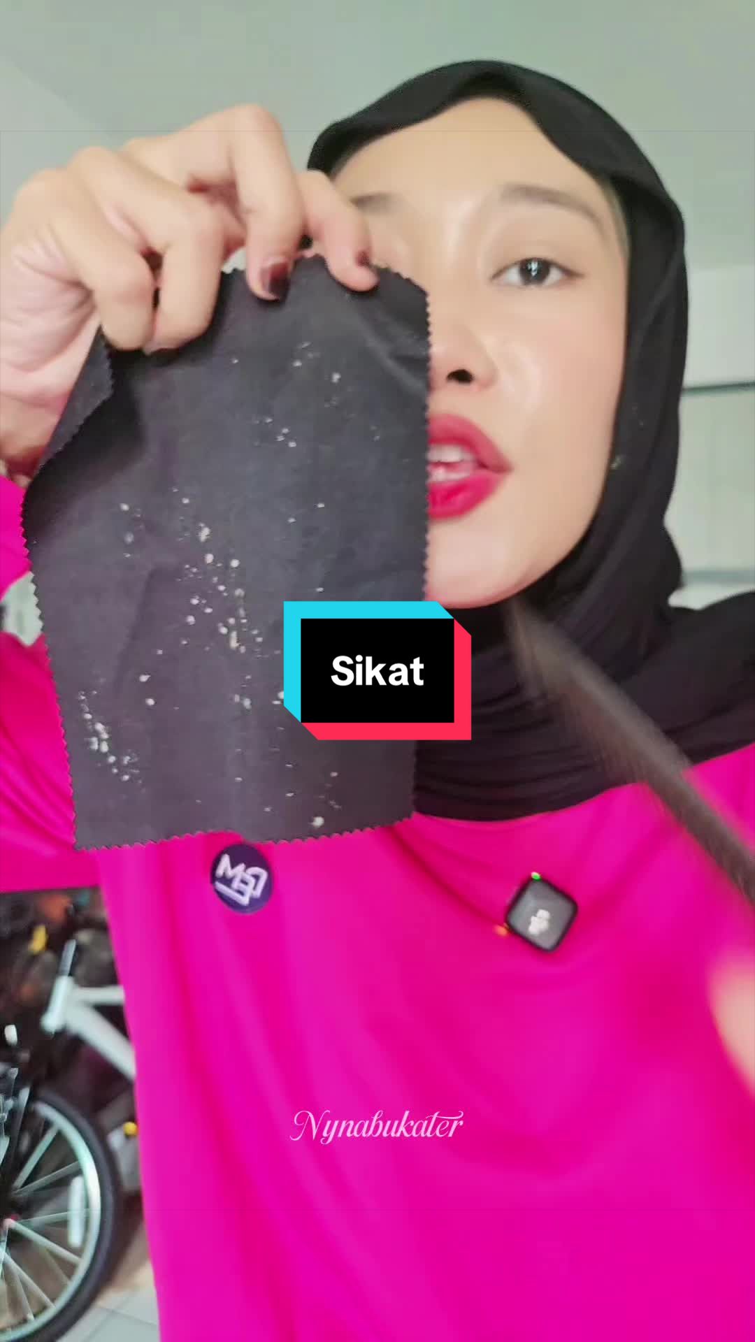 @Nynabukater