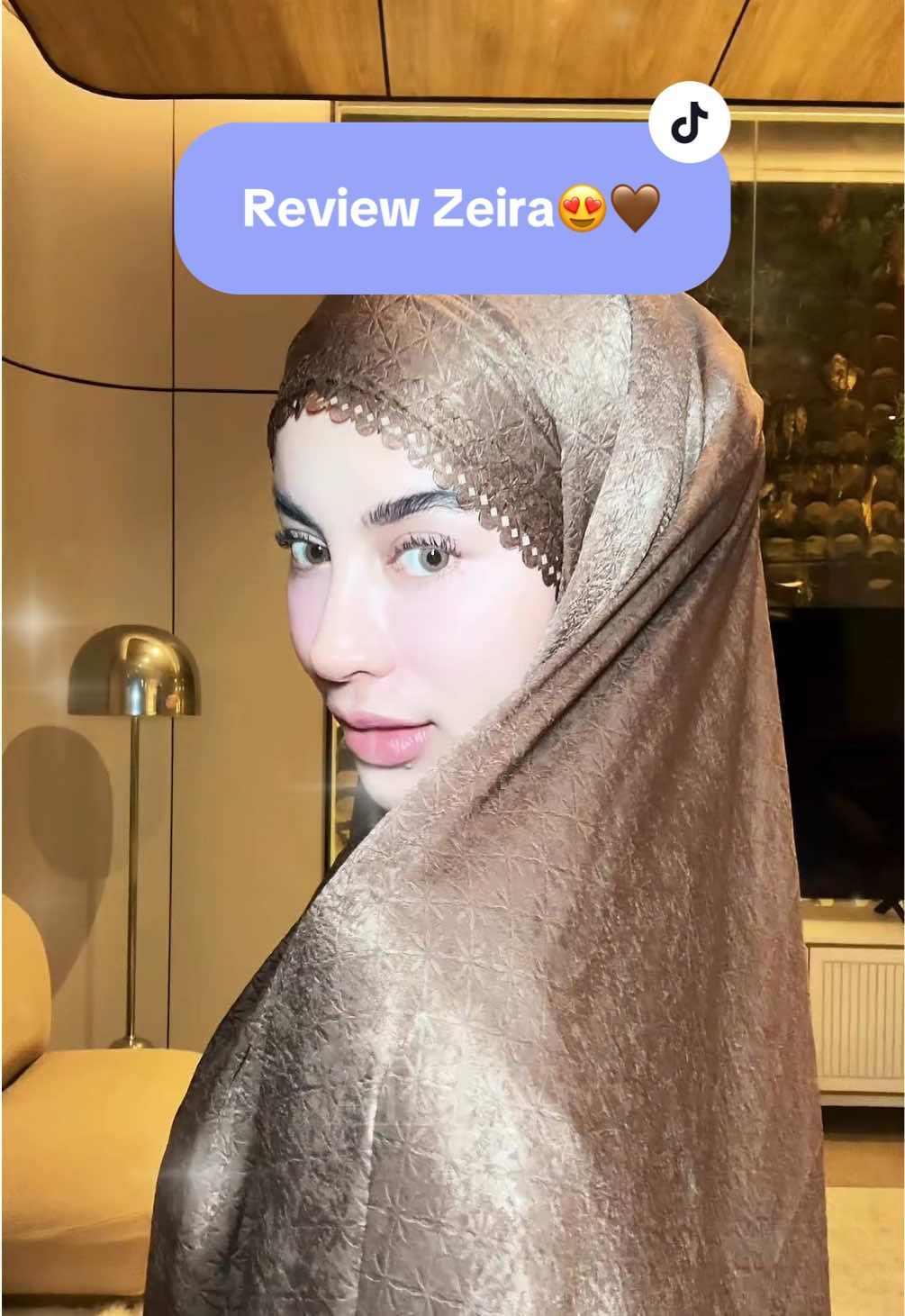 @Alluna