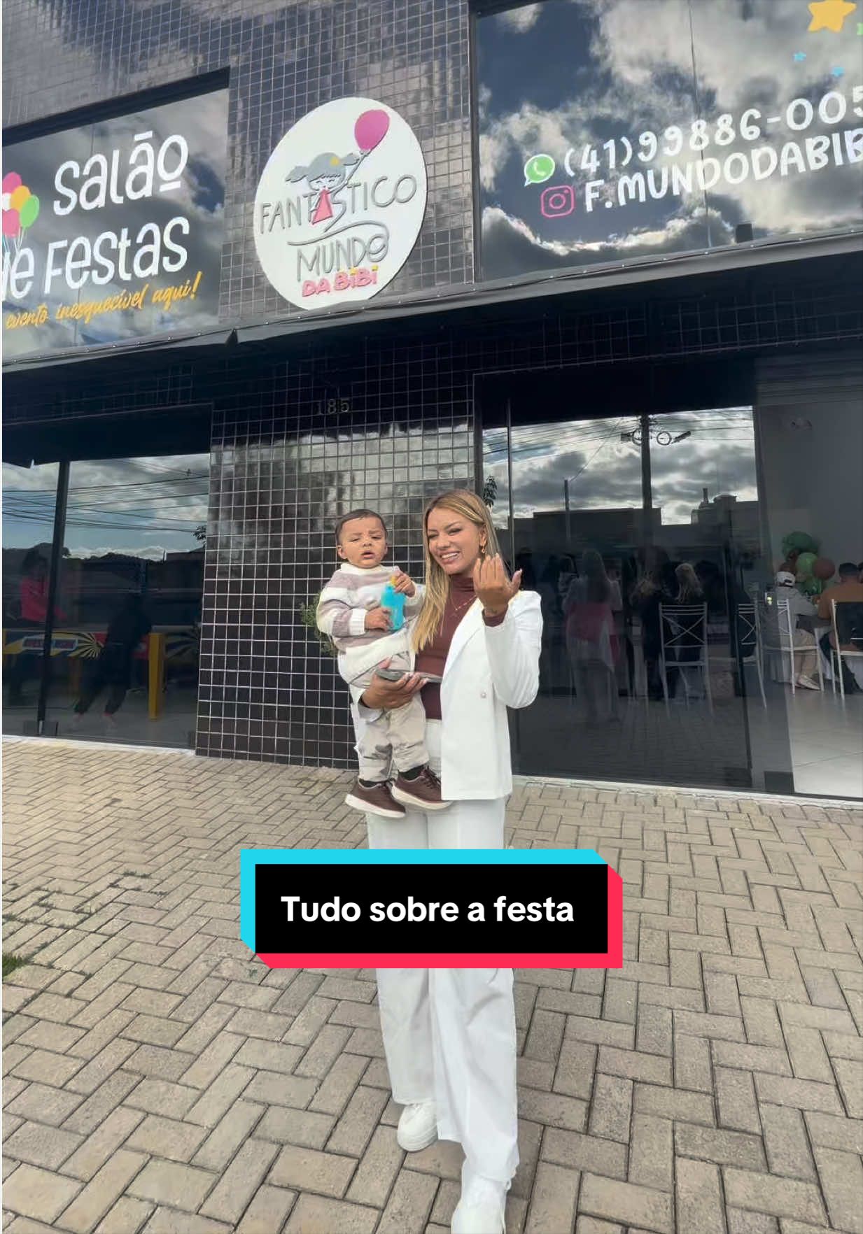 @Alessandra Andrade