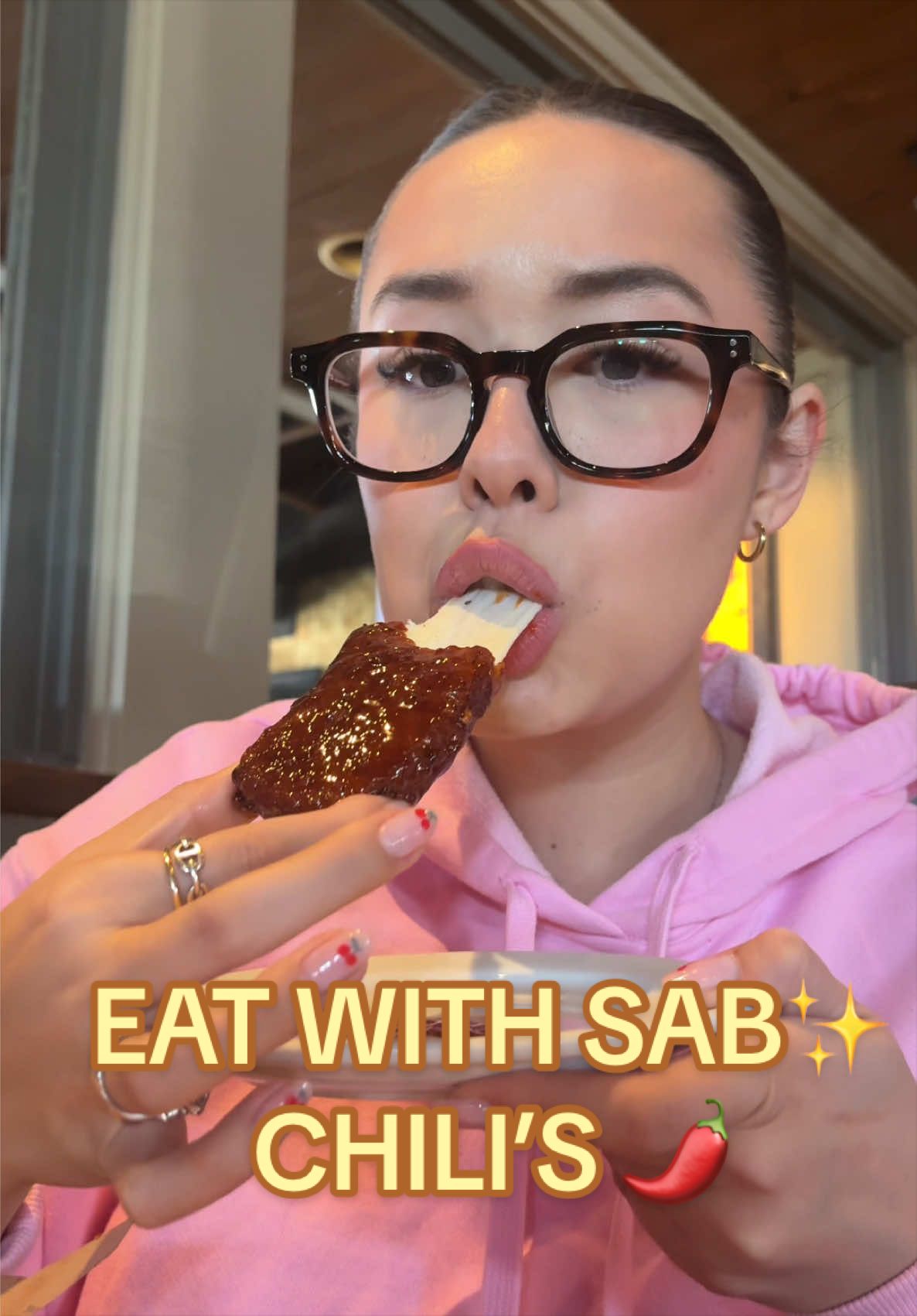 @✨Sabrina Tam✨