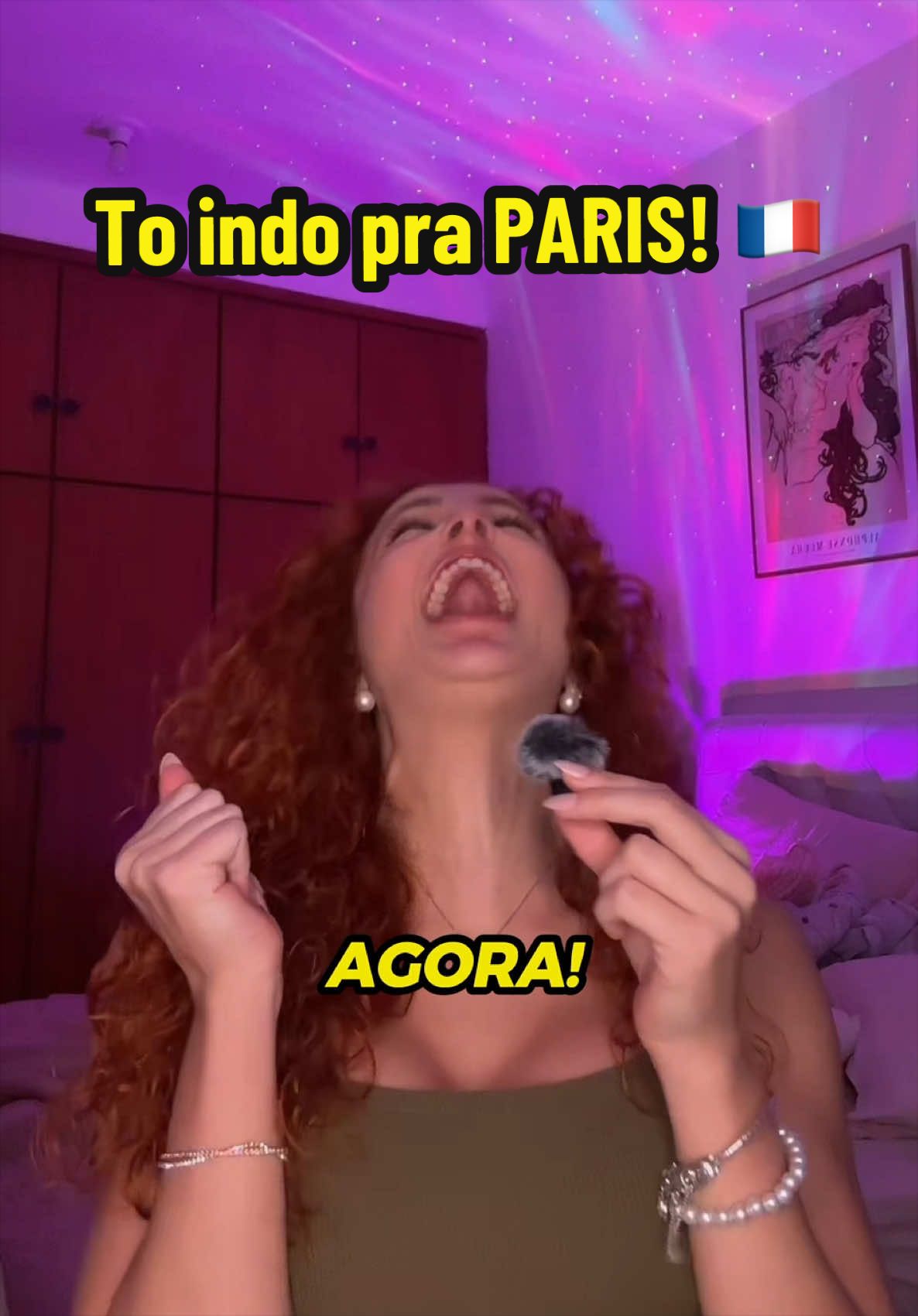 @N&eacute;rida Barbosa