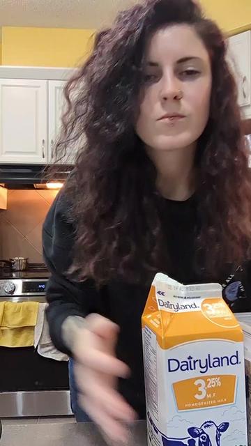 @Nia