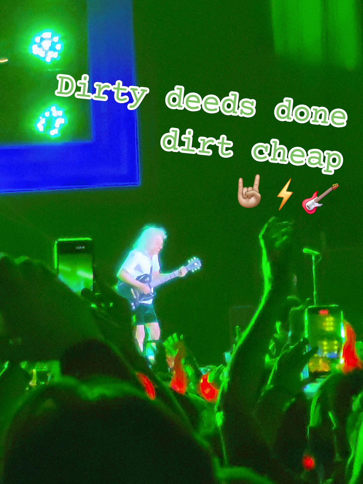 @Víc Gitarre 😎🎸