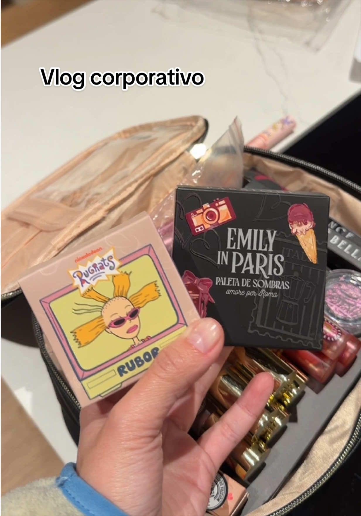 @Trendy Maquillaje