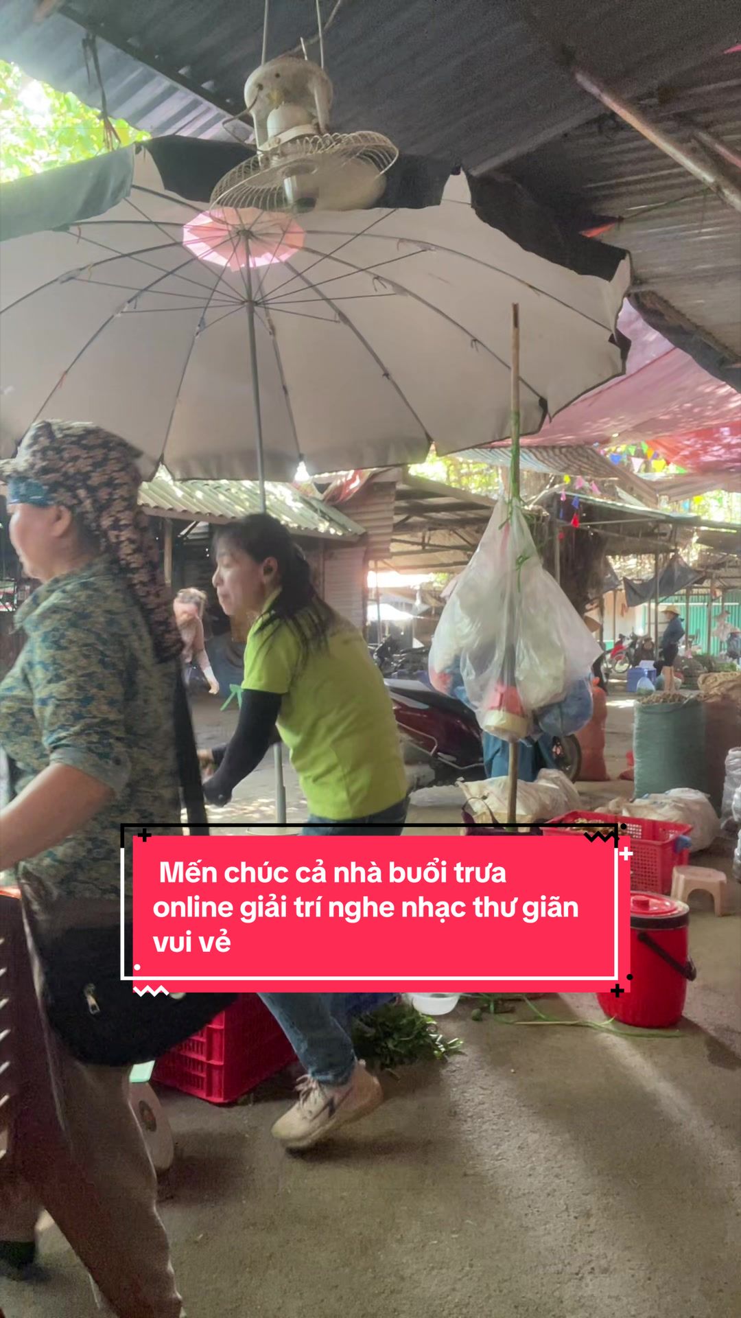 @Lan hoa vui vẻ