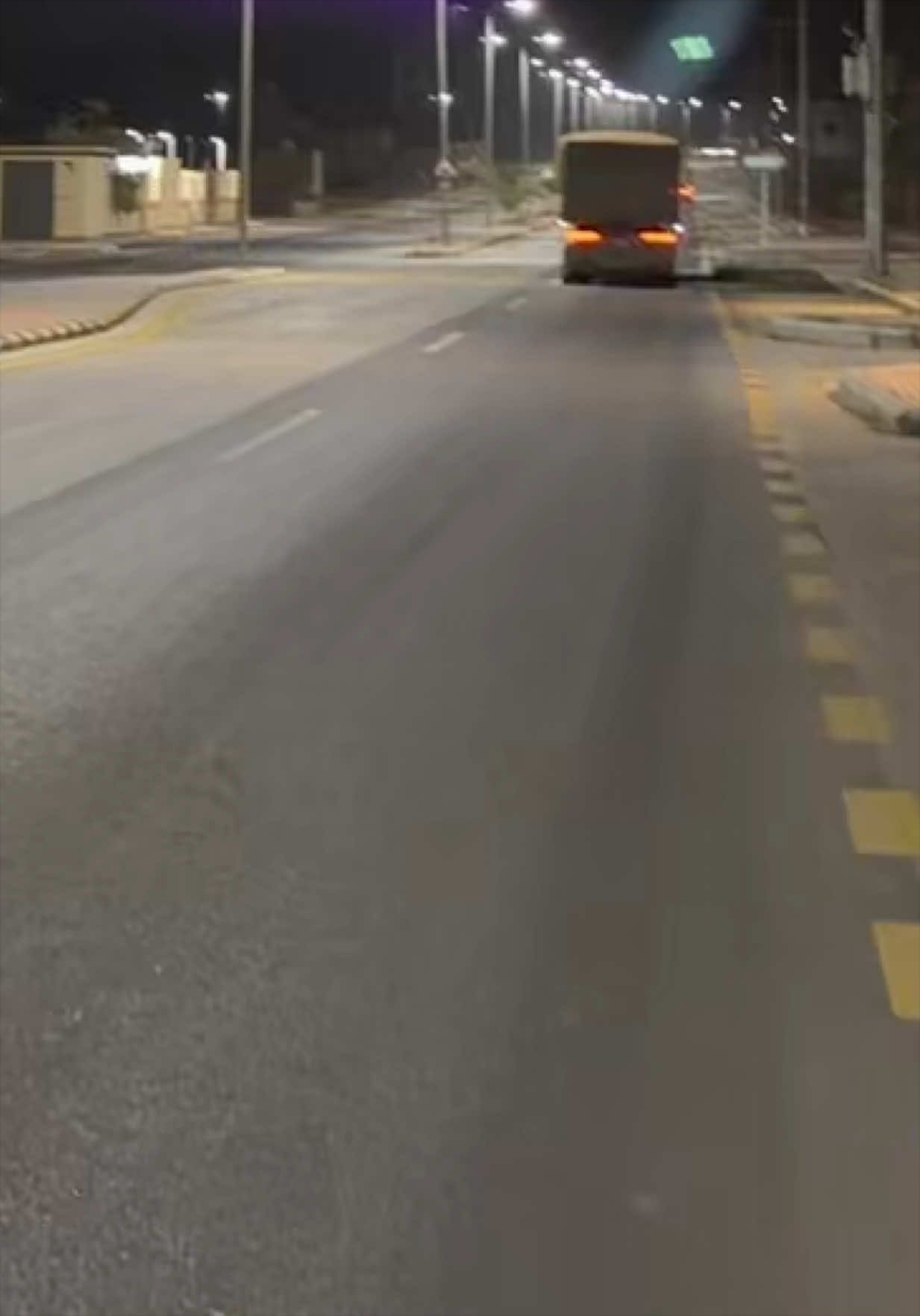 @7MN8Y