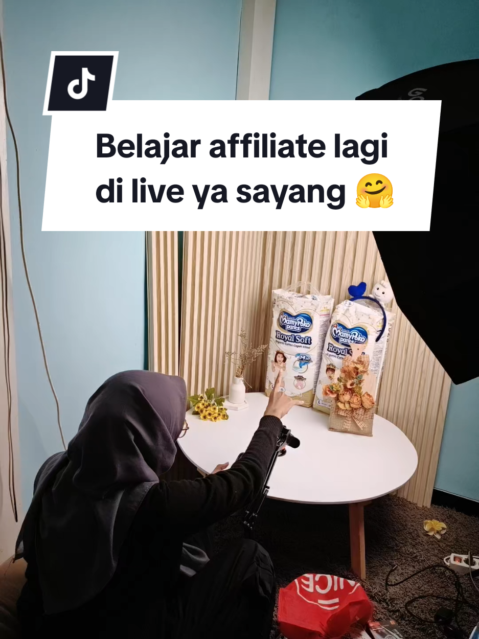 @Putri | Emak Konten 🇵🇸🇮🇩