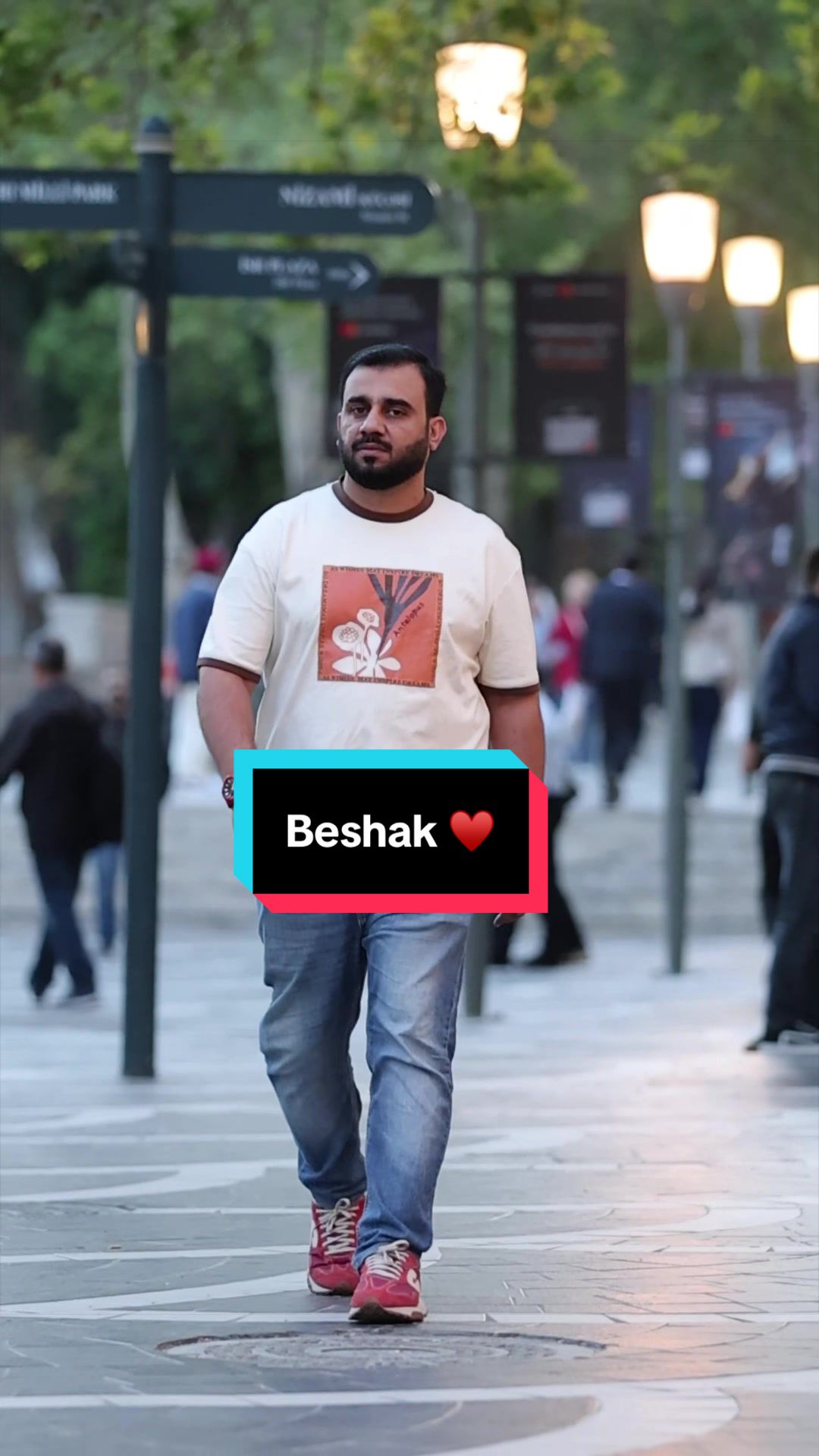 @Malik Fakhir
