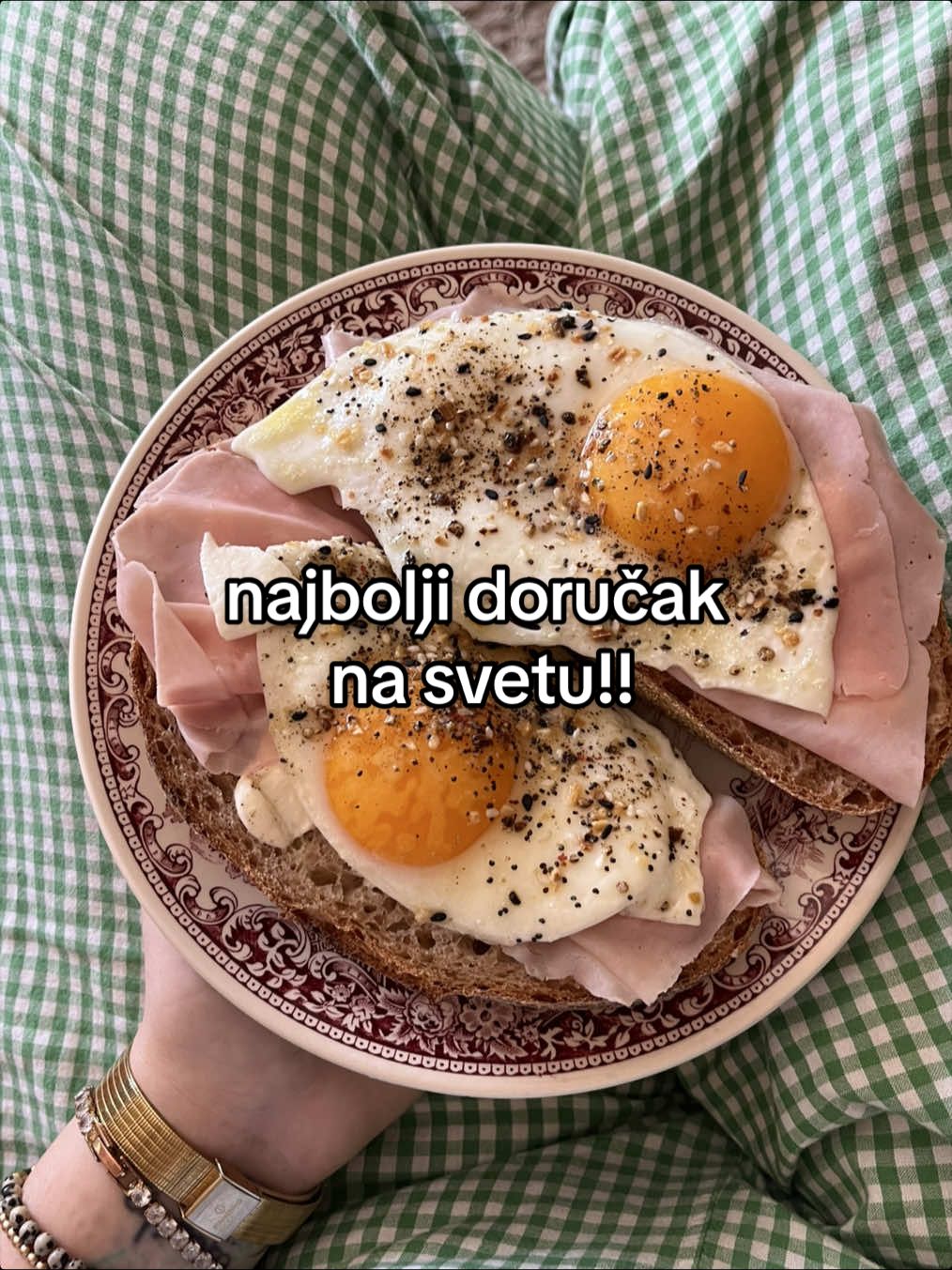 @Tatjana🪐