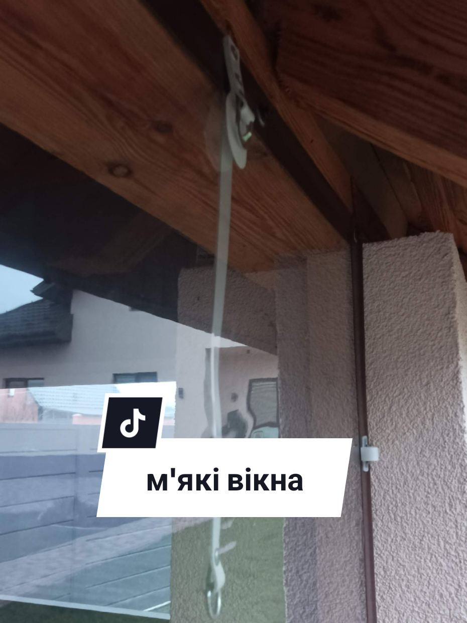 @Виробник сонцезахисту