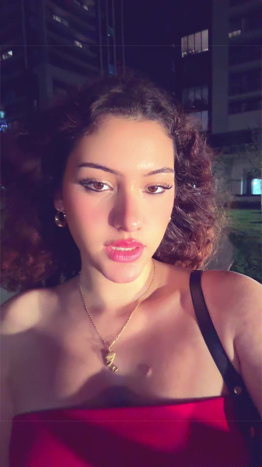 @Angie21