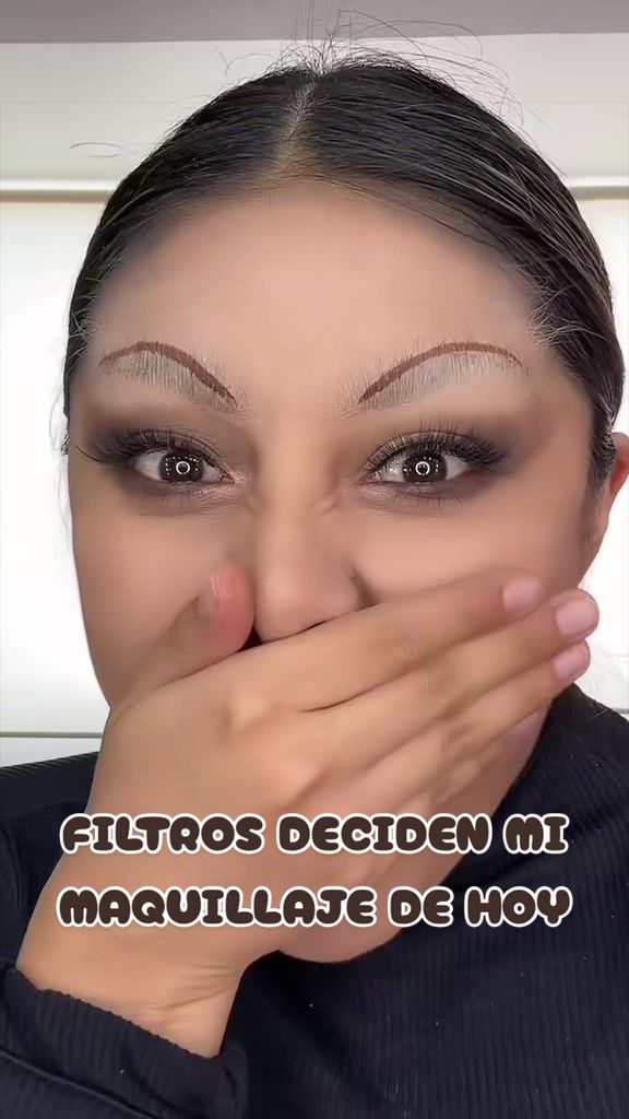 @MARIANA MAKEUP ARTIST
