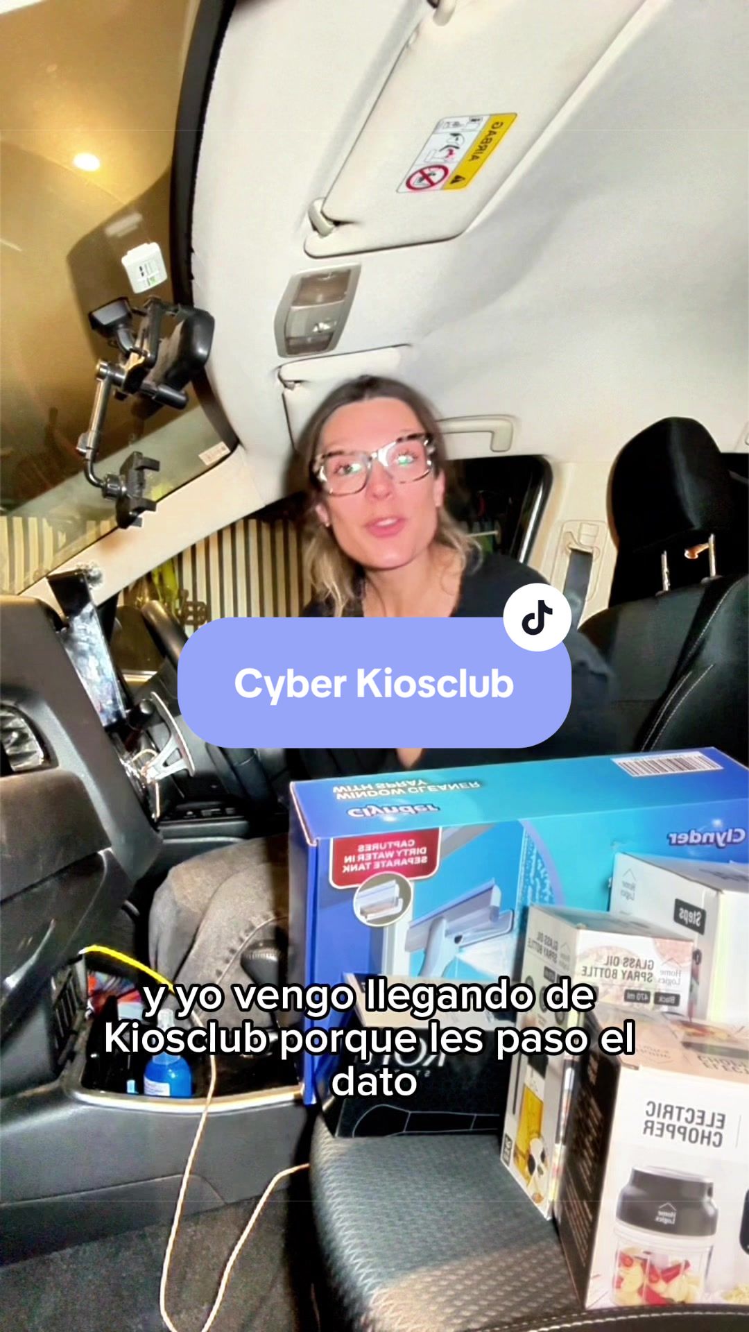 @Caro Veloso-Lo Pruebo Me Gusta