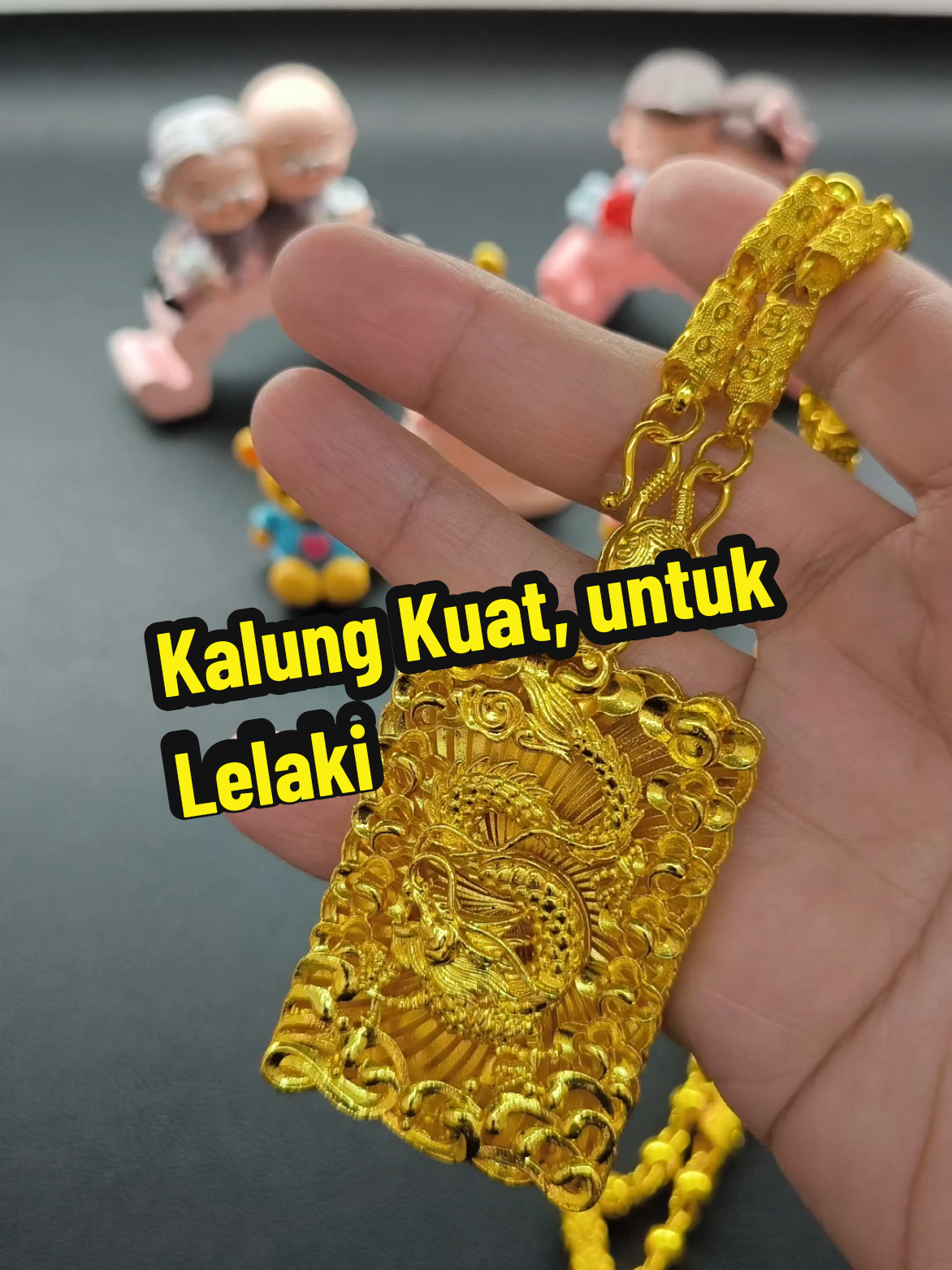 @FashionForUshop
