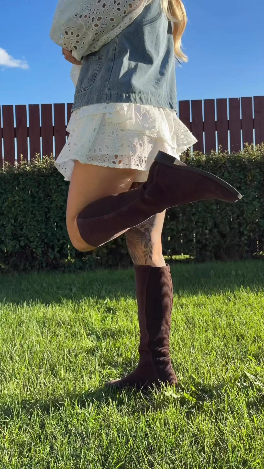@S K O Z