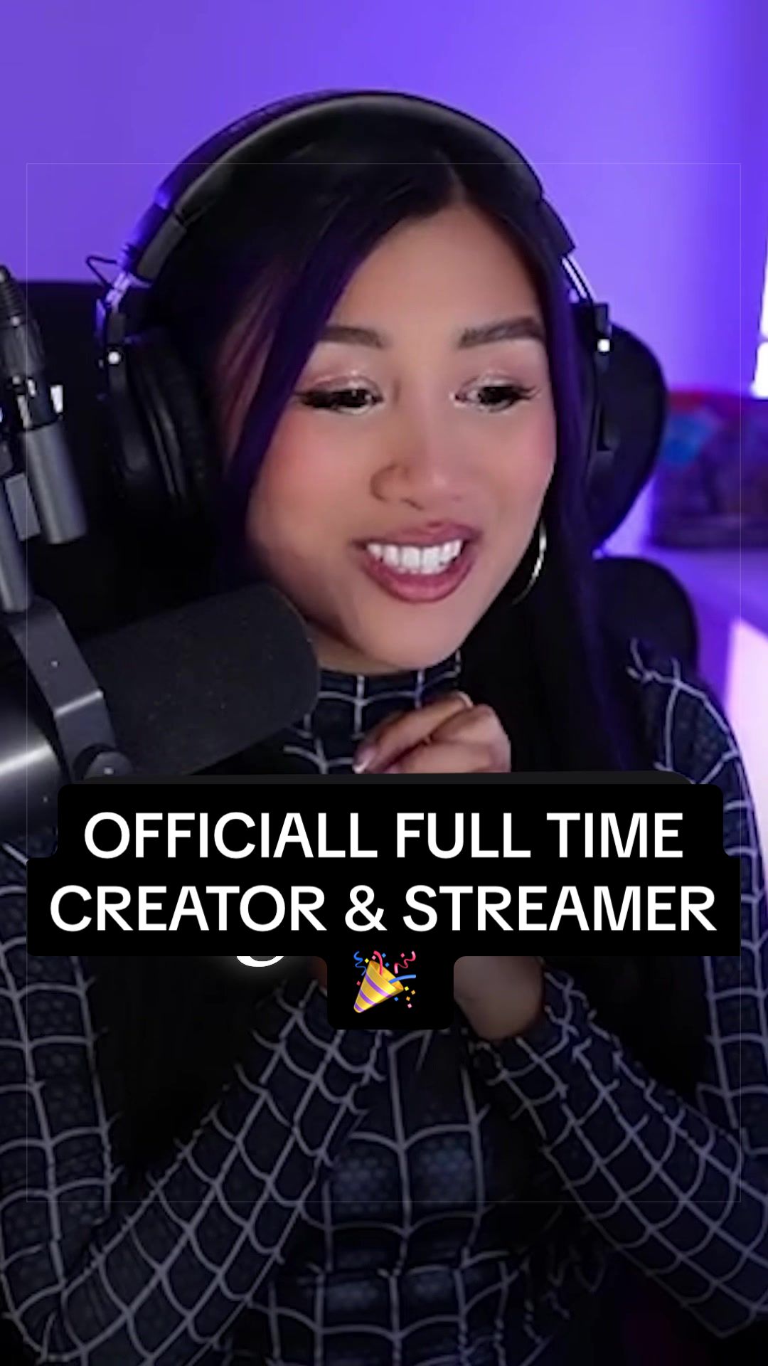 @VibeyVee✨