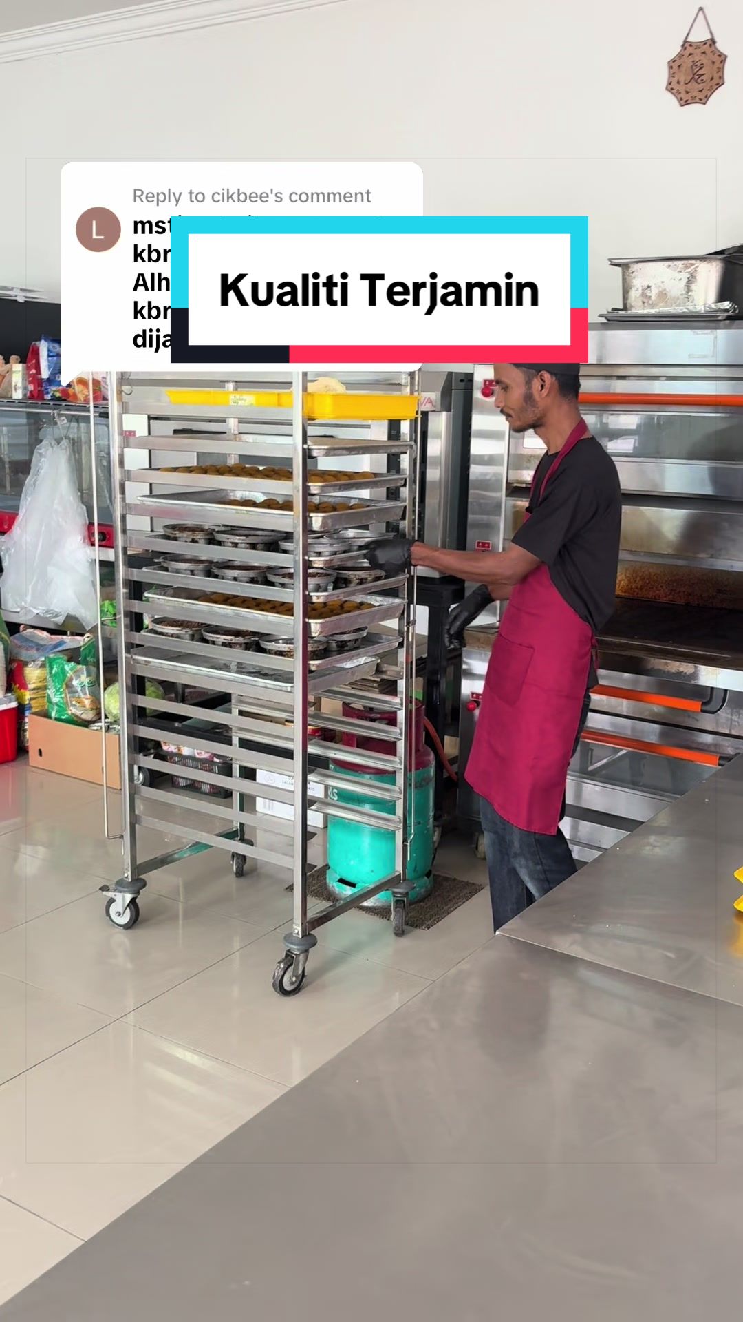 @Pakcik Si Penjual Kuih