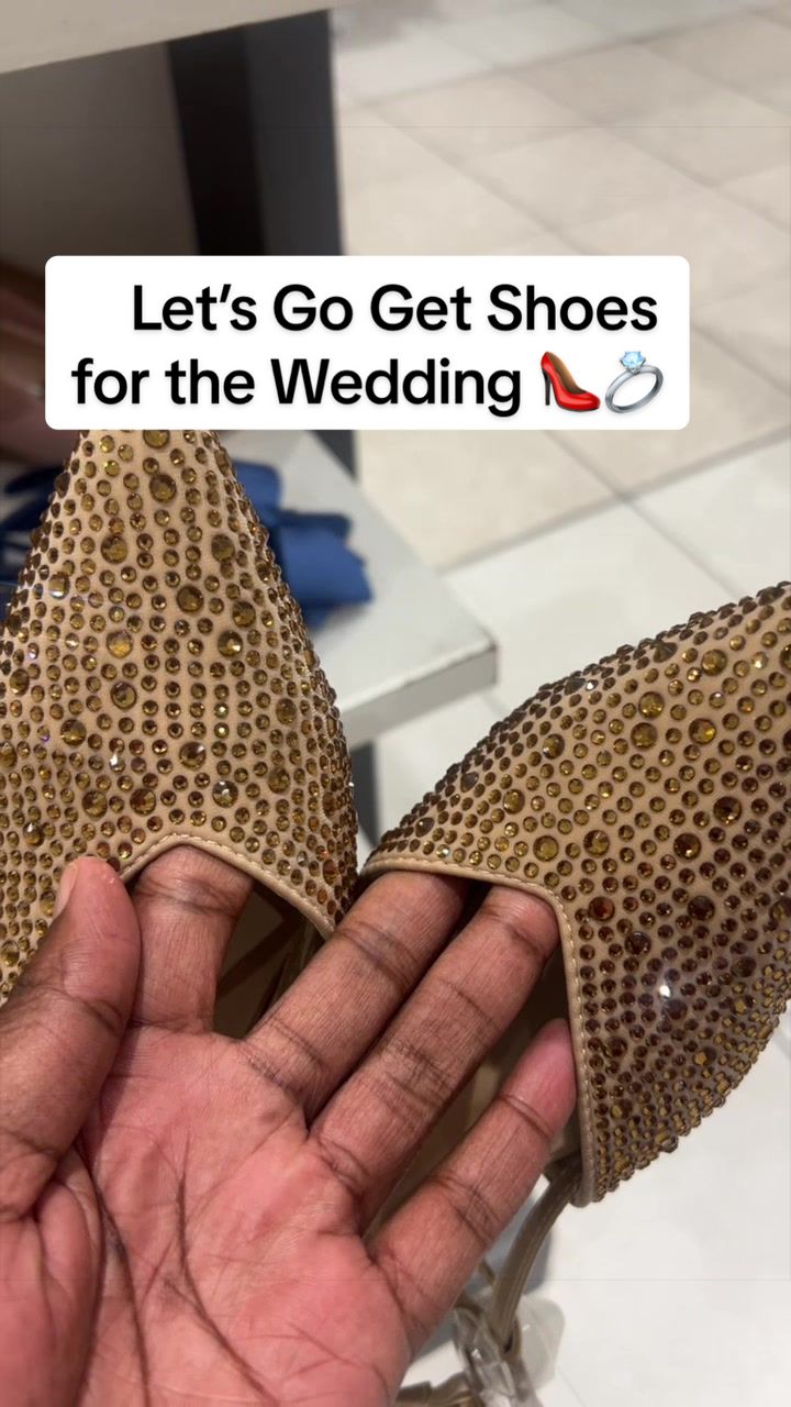@LifeUneditedwithLindy