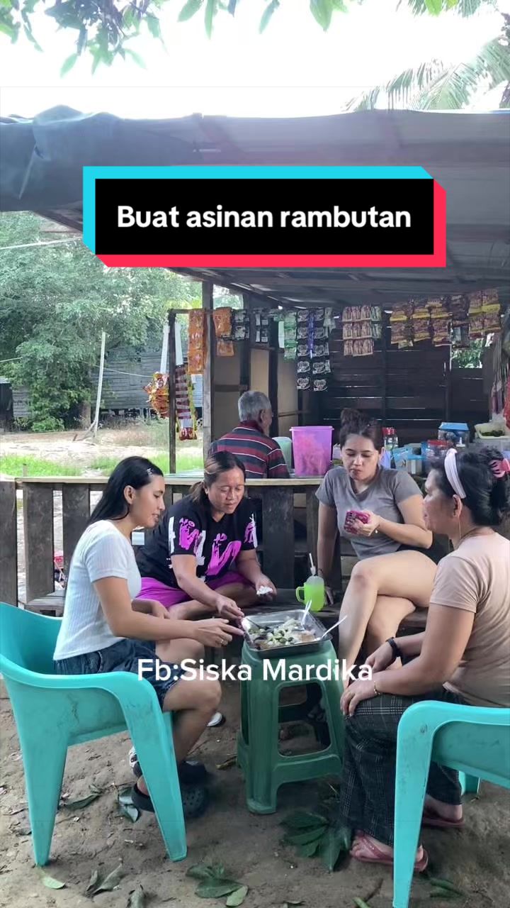 @Siska🦋