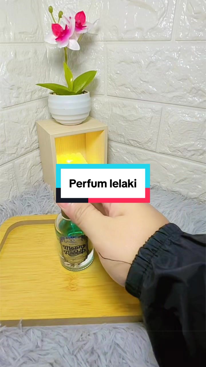 @𝓐𝓼𝓱𝓲𝓻𝓪𝓪𝓺𝓲𝓻𝓪𝓱