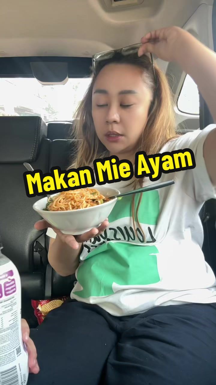 @CHIKITA MEIDY