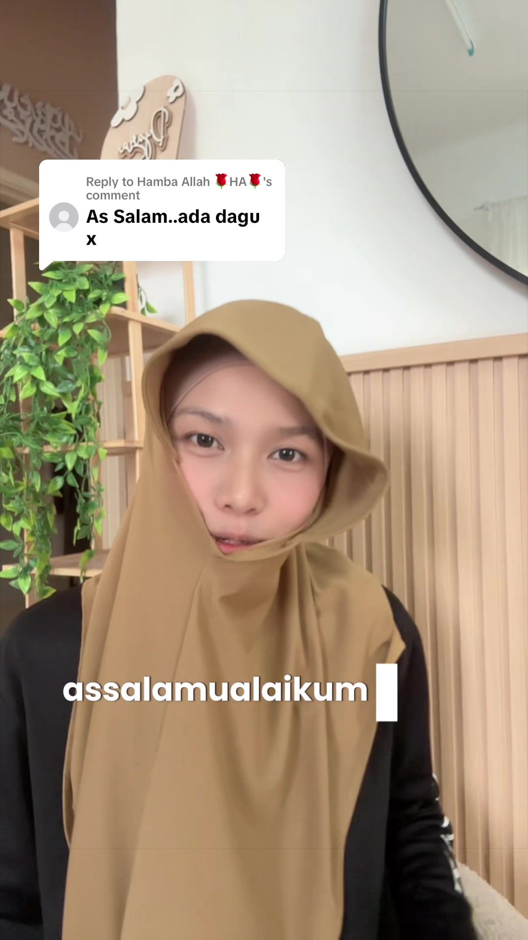 @Dyara Scarf