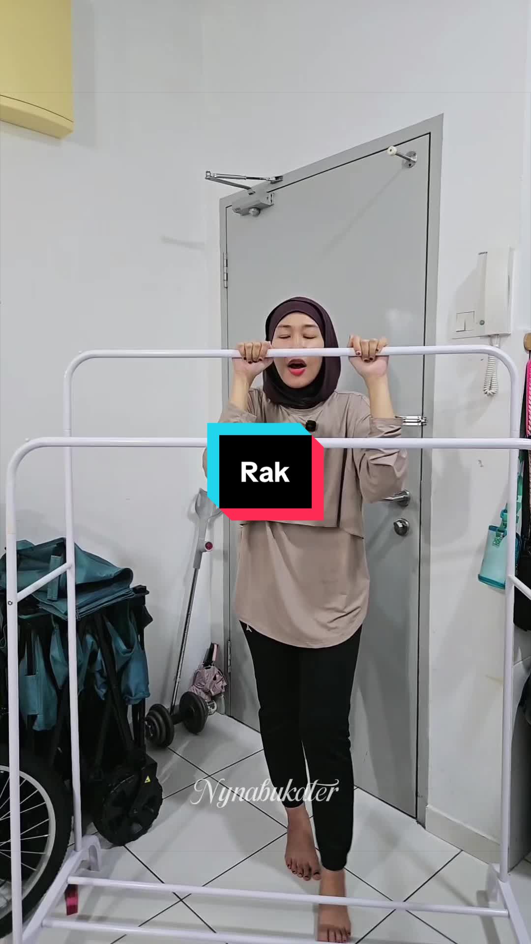 @Nynabukater