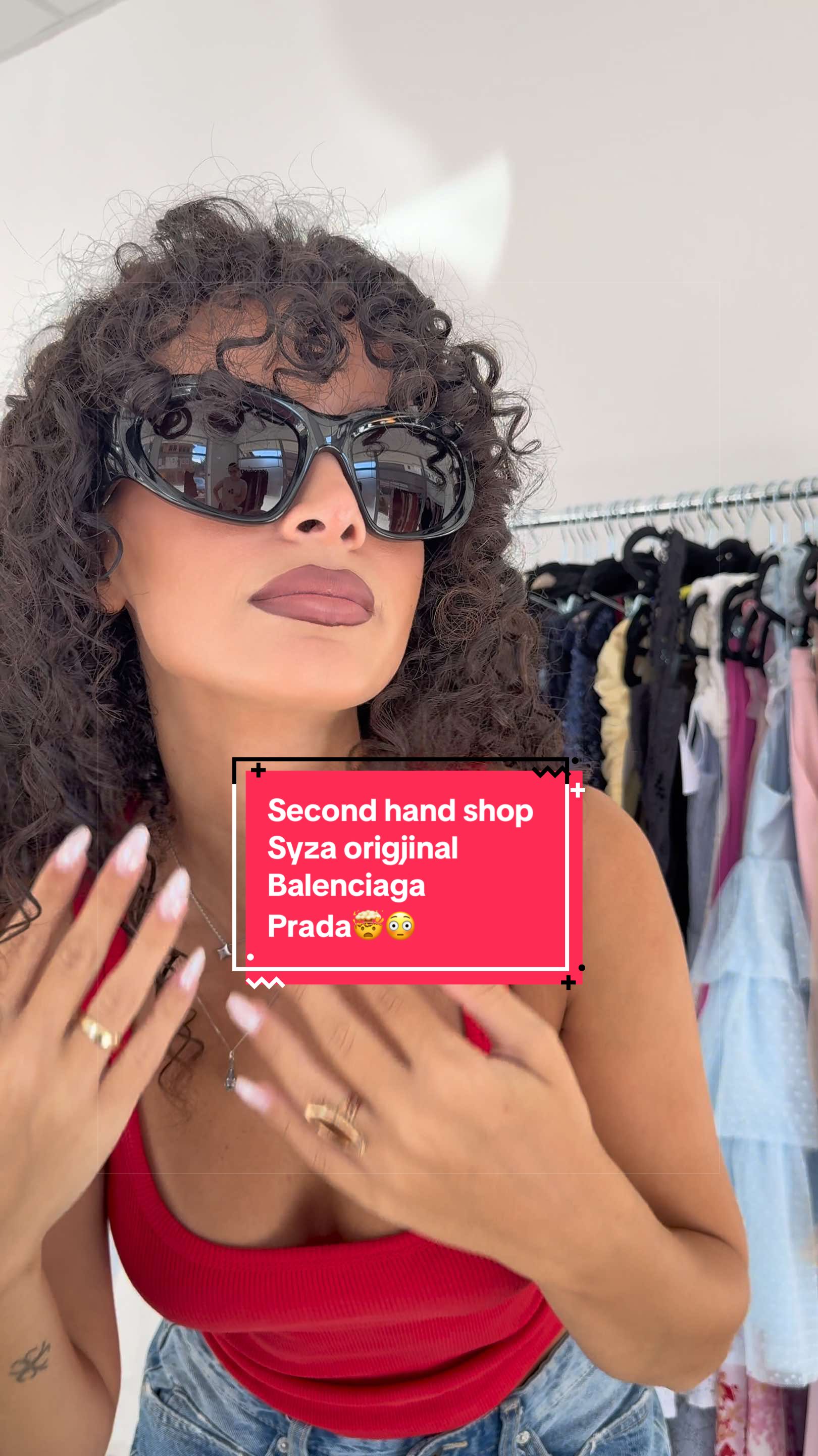 @Elona Selmani