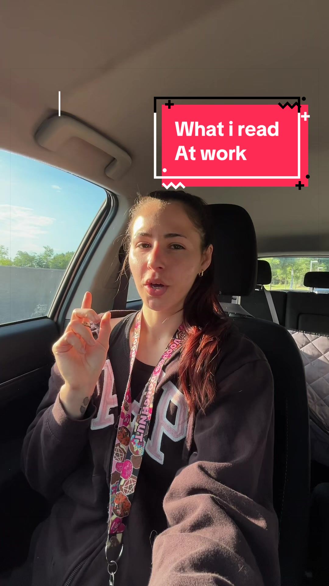 @HalieReads📚