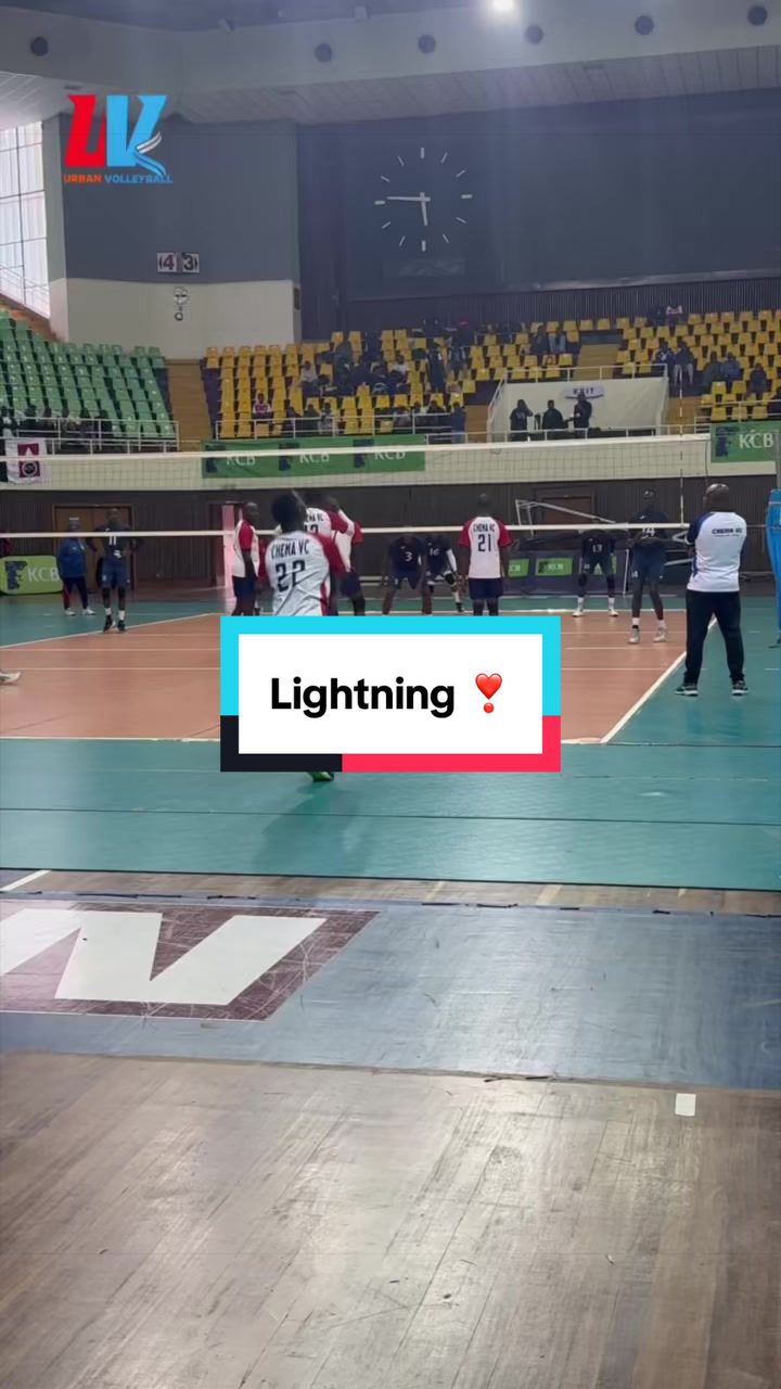 @Urban Volleyball