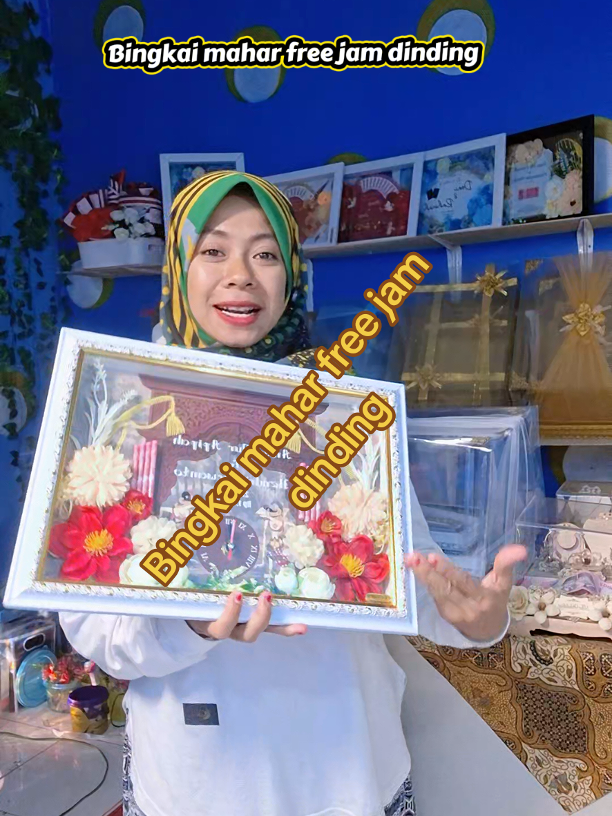 @Siti Fatimah|Gift Box