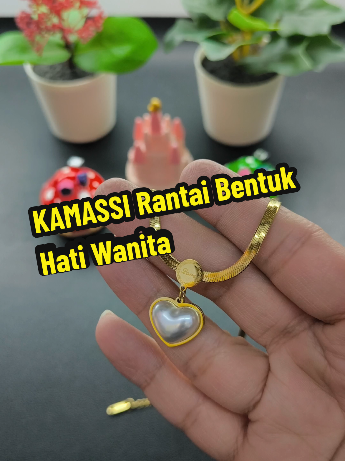 @FashionForUshop