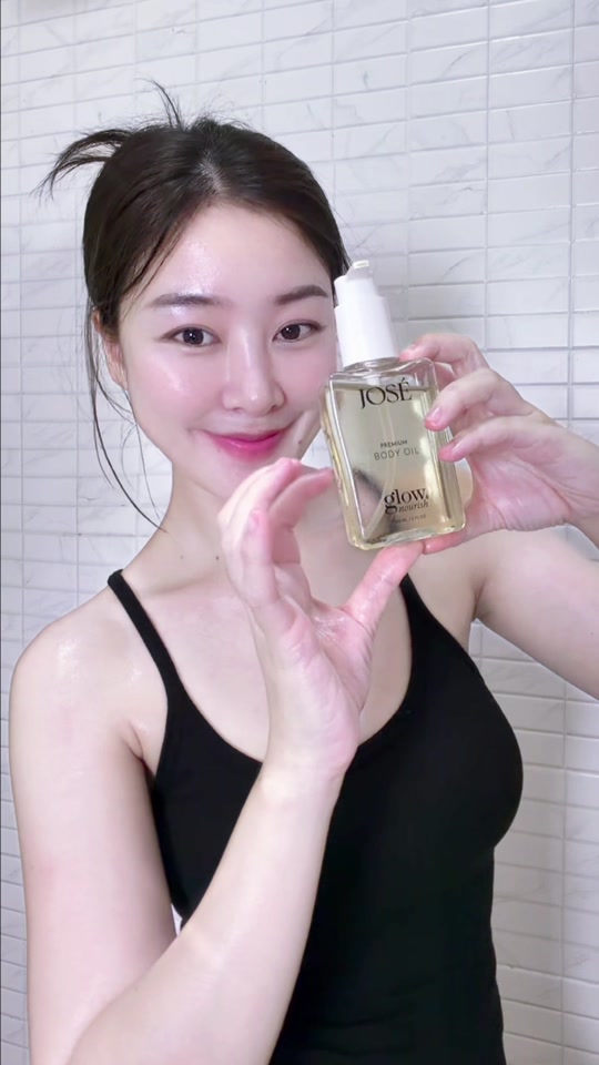 @พลอยนิส