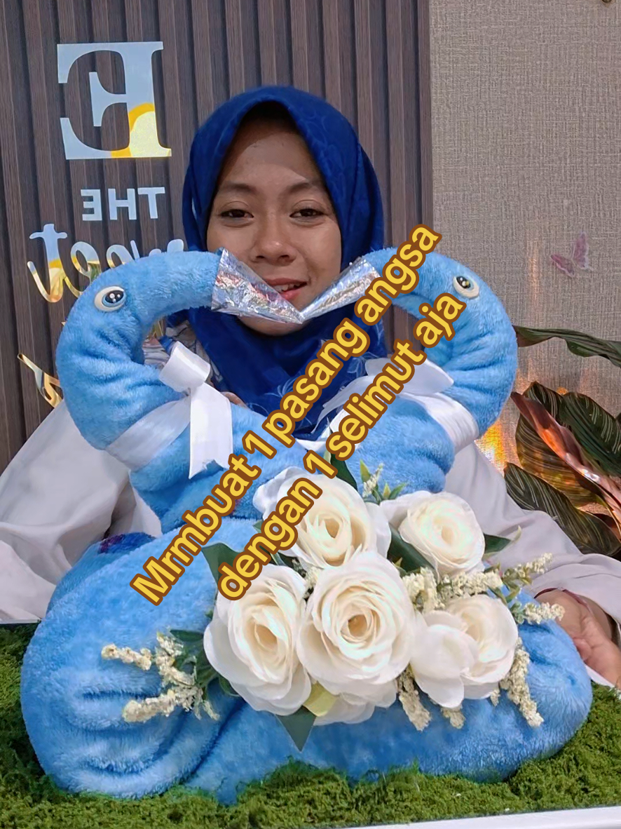 @Siti Fatimah|Gift Box